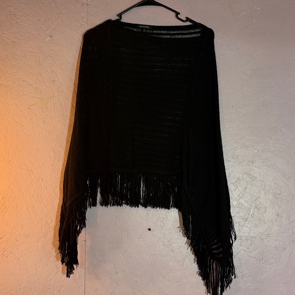 Elegant Black Fringed Shawl